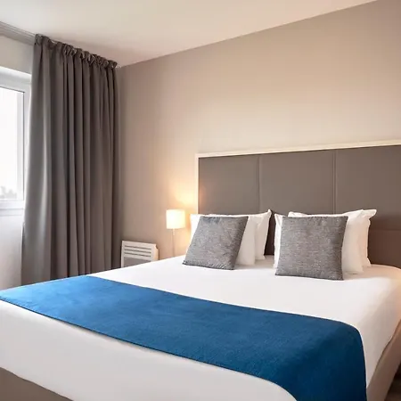 Sejours & Affaires Paris 3* Vincennes