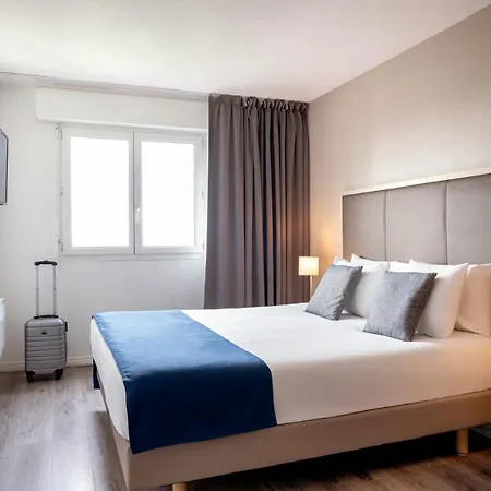 Sejours & Affaires Paris Aparthotel